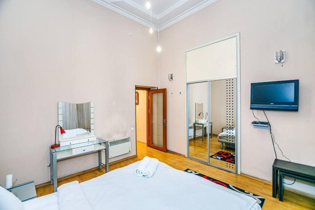 Apartment Azneft Meydani Baku Exterior foto