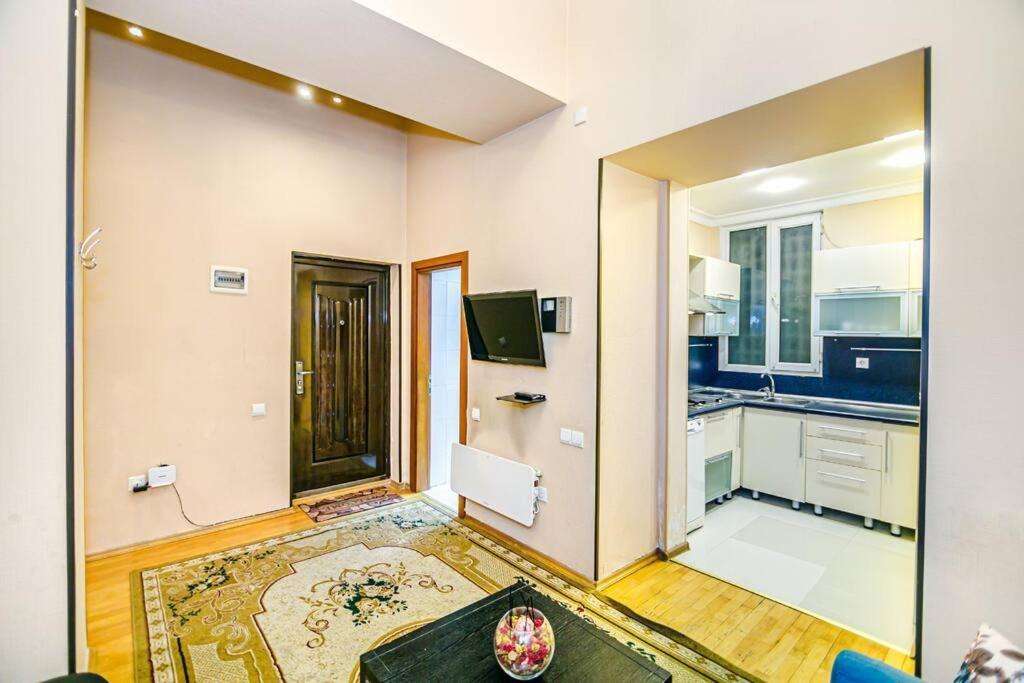 Apartment Azneft Meydani Baku Exterior foto